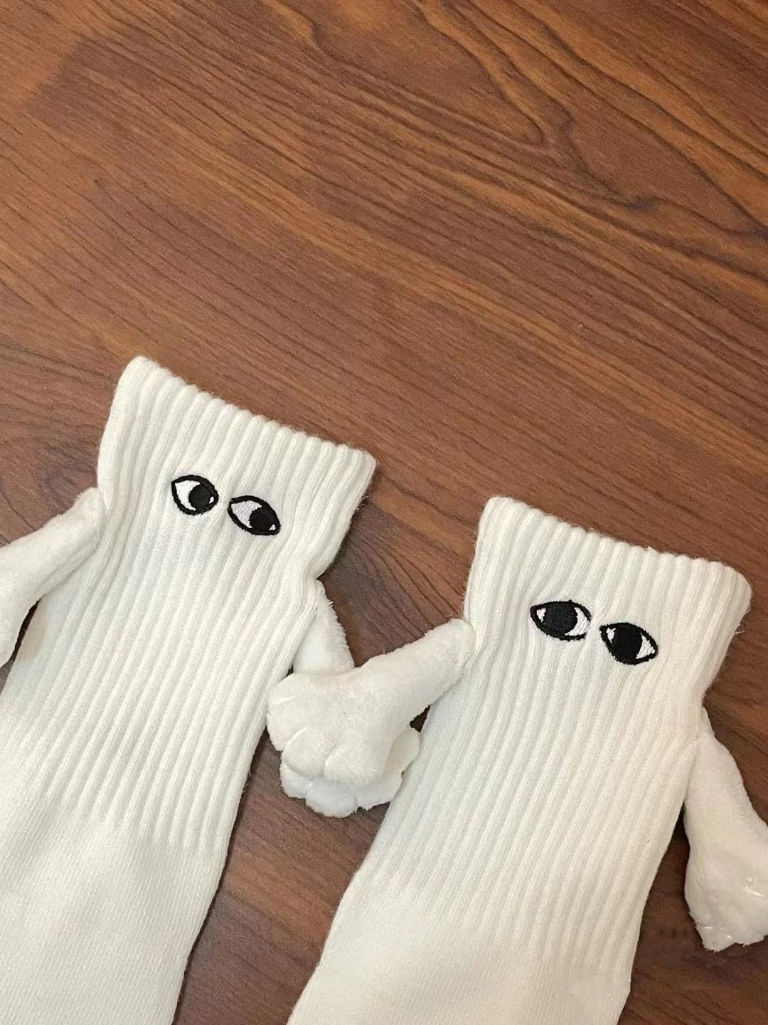 Magnetic Suction Hand In Hand Couple Socks Cartoon Lovely Breathable Comfortable Socks For Women Holding Hands Sock Au+hentic Sport Spot