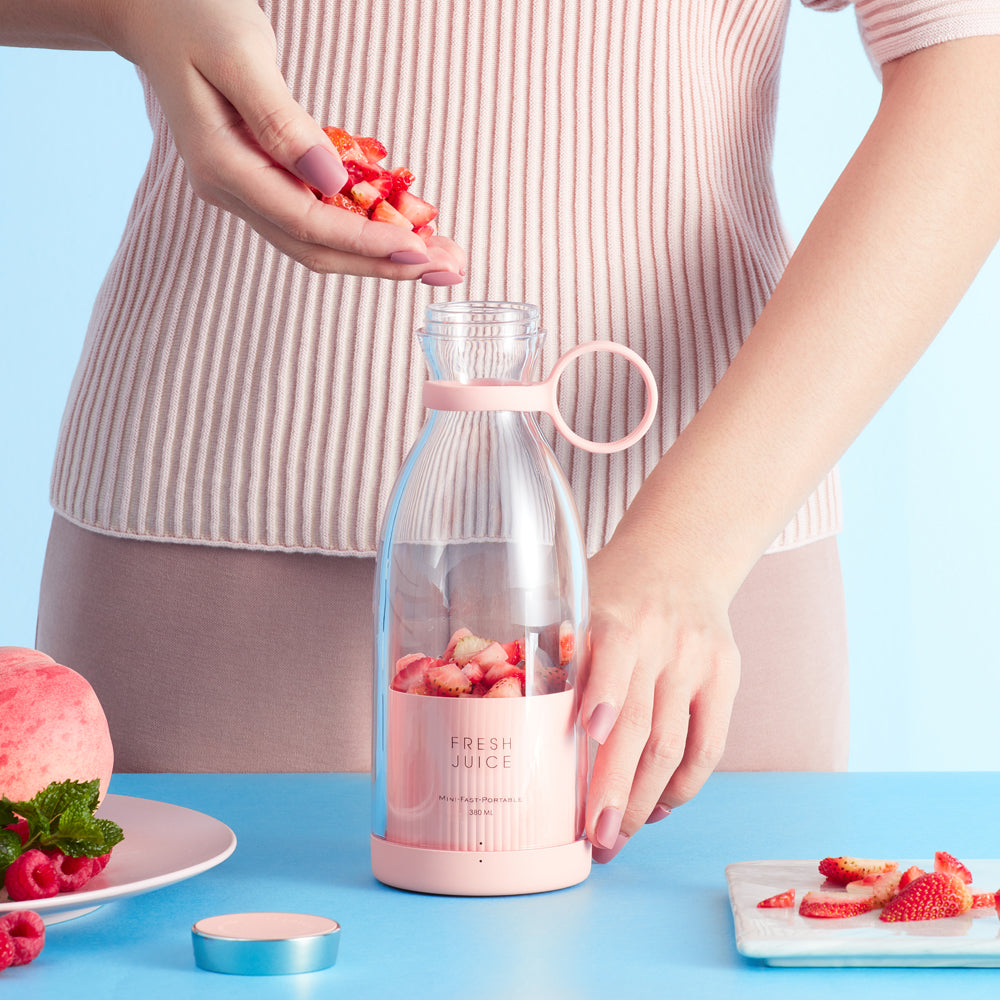 Portable Blender Household Mini Electric Juicer Rechargeable 350 ML Au+hentic Sport Spot