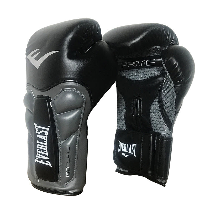 Boxing Gloves Elite Training Gloves for boxing practice Adult workout gloves made of breathable mesh and synthetic leather for use with a heavy punch bag and a double-ended speed ball. Au+hentic Sport Spot